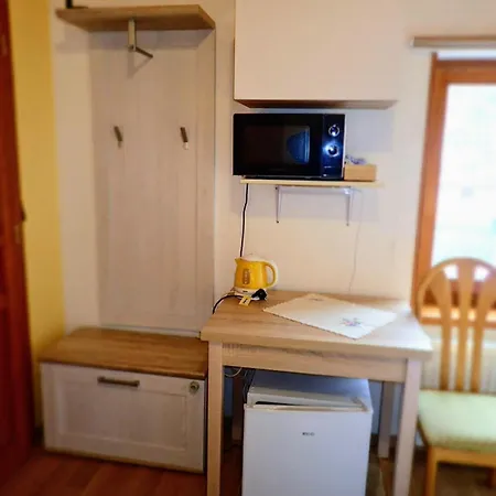 Privatunterkunft Clematis